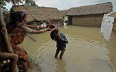 Наводнение в Индии. Фото Ritu Raj Konwar, thehindu.com