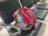 В индийских аэропортах не отнимают воду